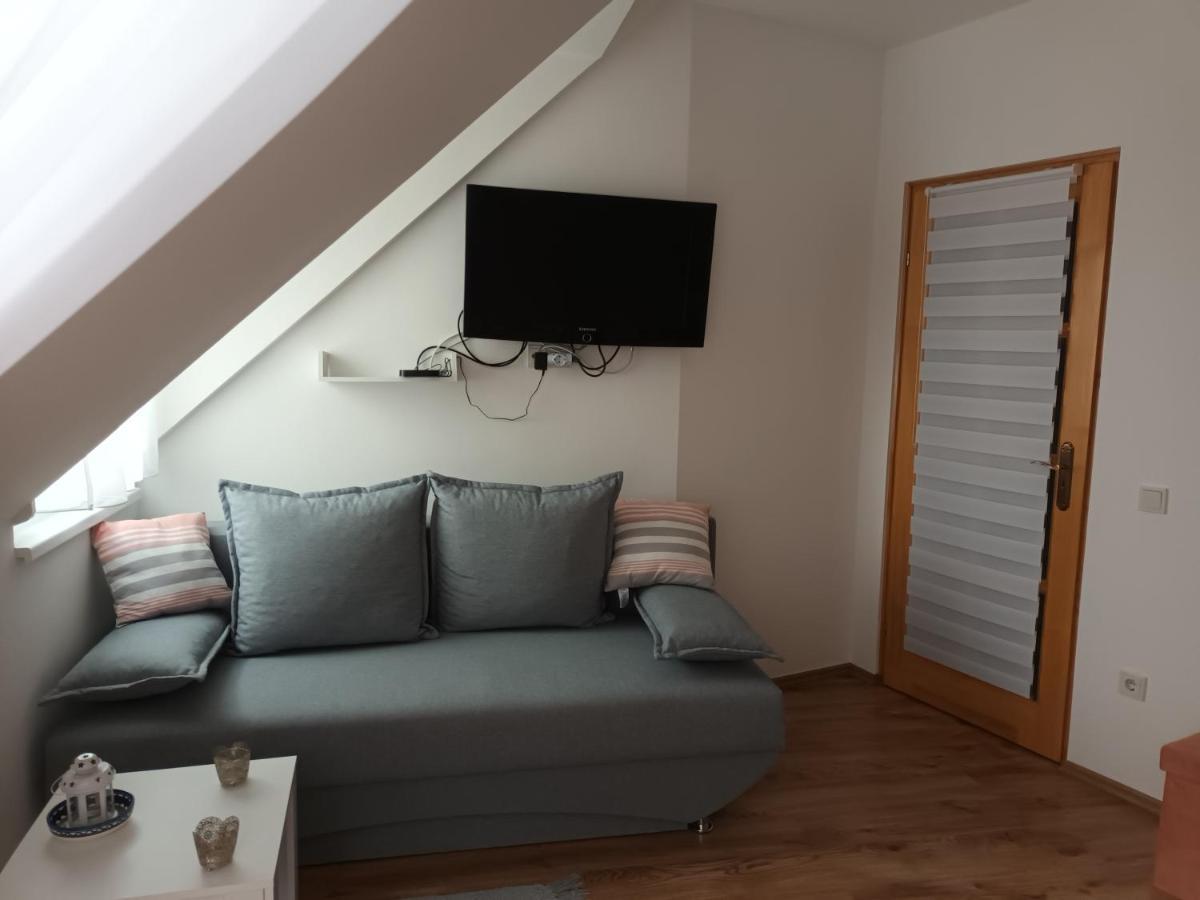 Sasvar Apartment