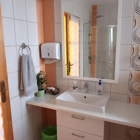 Sasvar Apartman Eger Exterior photo